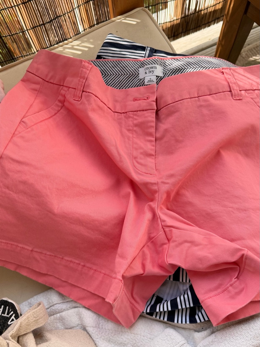 crown & ivy Coral Pink Mid-Rise Cotton Chino Shorts